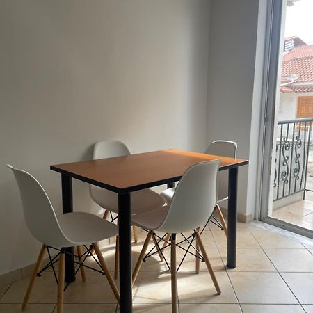 Peroulia Apartments Kómboi 외부 사진