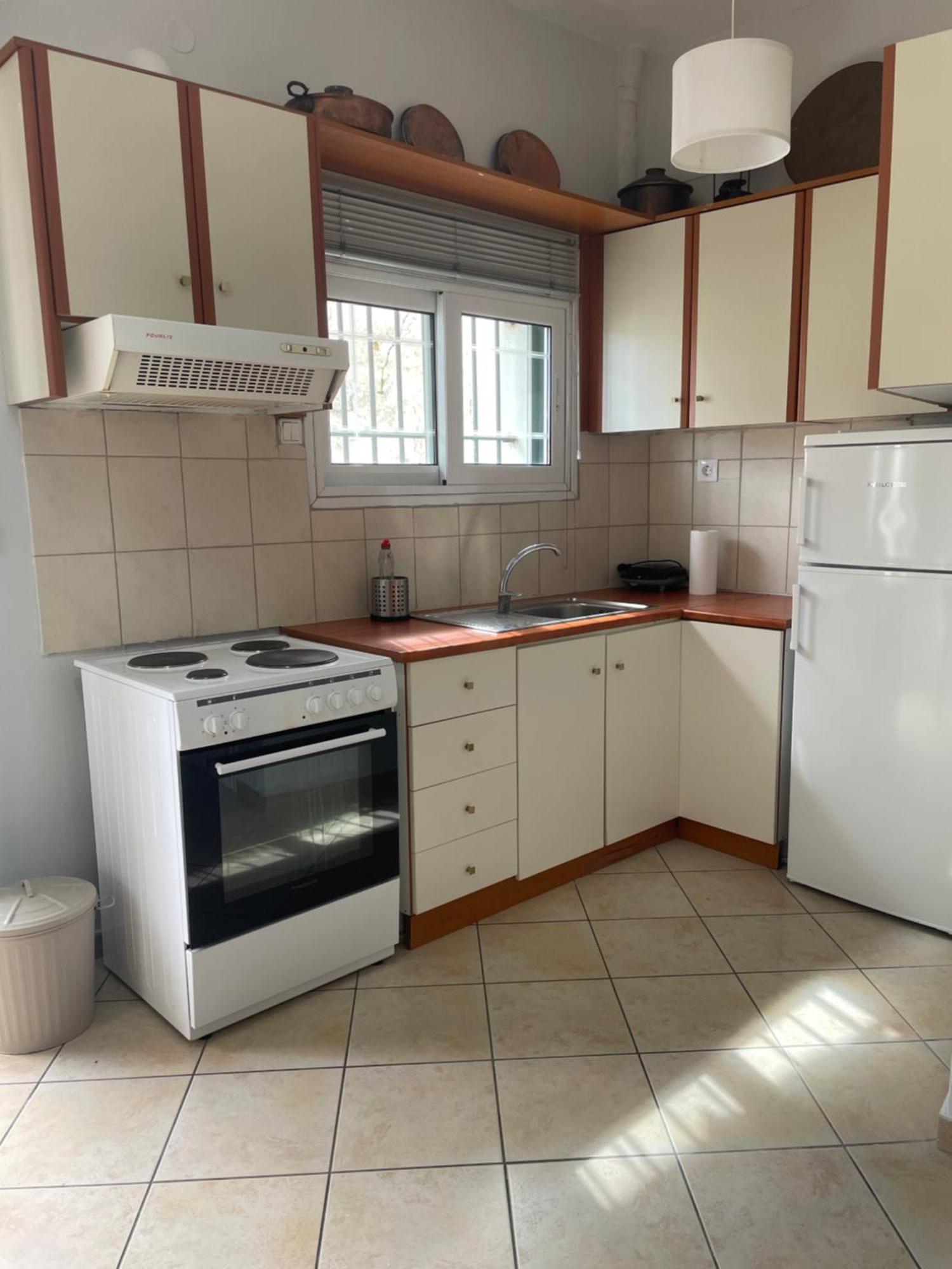 Peroulia Apartments Kómboi 외부 사진